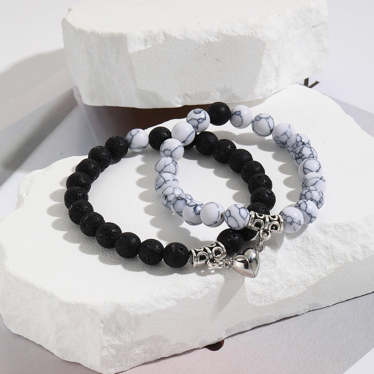 Magnetic Heart Beaded Bracelet Set